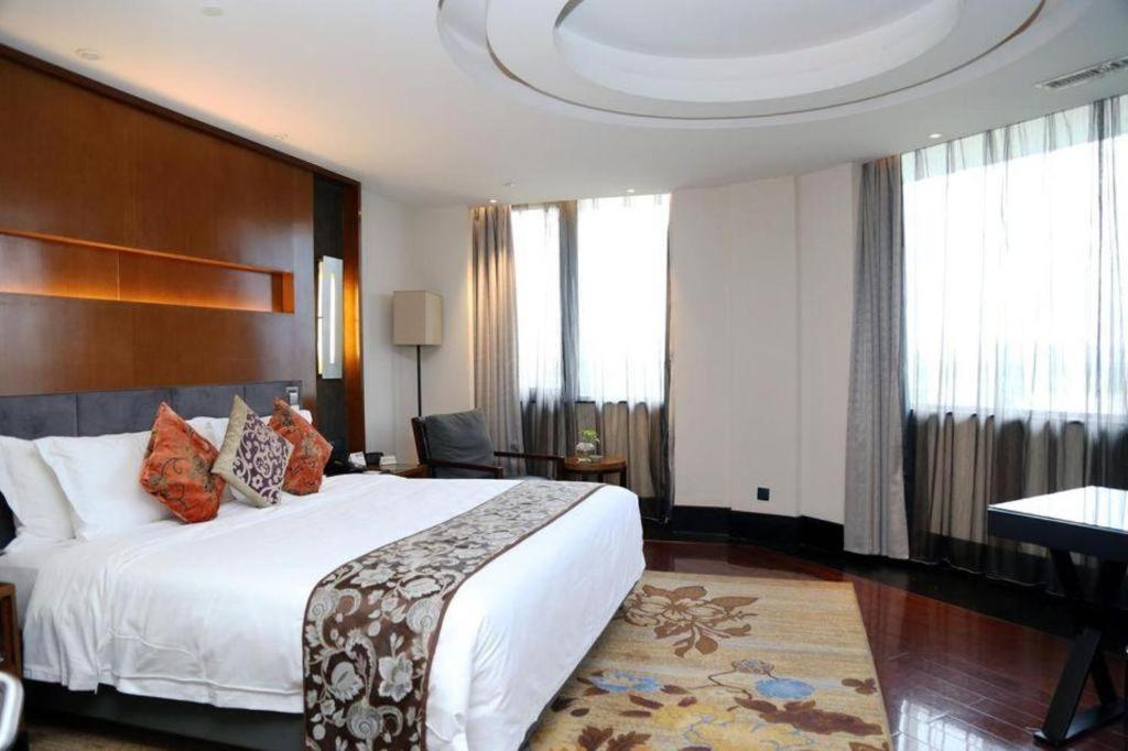 Worldhotel Grand Dushulake Suzhou Suzhou  Exterior photo
